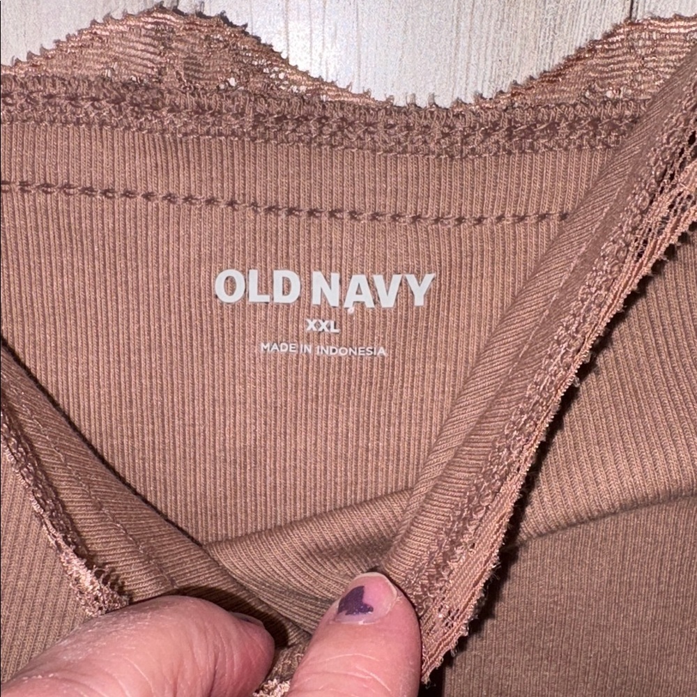 Old Navy Brown Lace Camisole - Picture 5 of 13